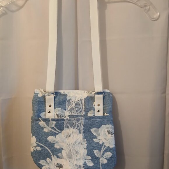 New Travel Sling Shoulder bag Blue White floral Roses Canvas Lacy Zip Purse Chic - Picture 7 of 13